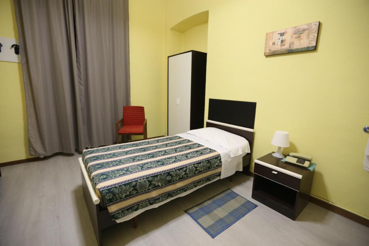 Hotel Vinzaglio トリノ エクステリア 写真