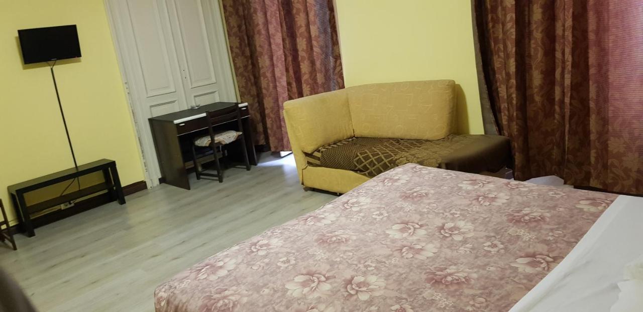 Hotel Vinzaglio トリノ エクステリア 写真
